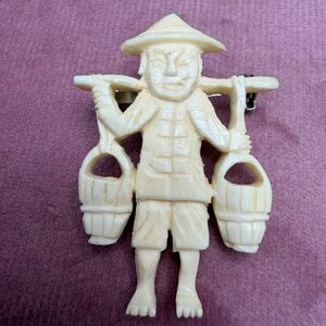 Vintage Cream Figurine Brooch